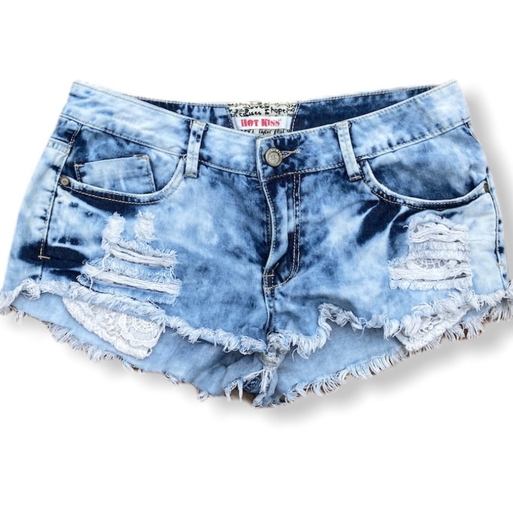 Hot kiss bleach washed distressed shorts seven